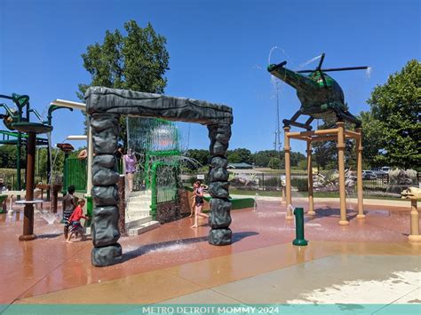 Hundreds of people must come through here each day, and the place was very well-maintained regardless. . H2o zone splash pad westland photos